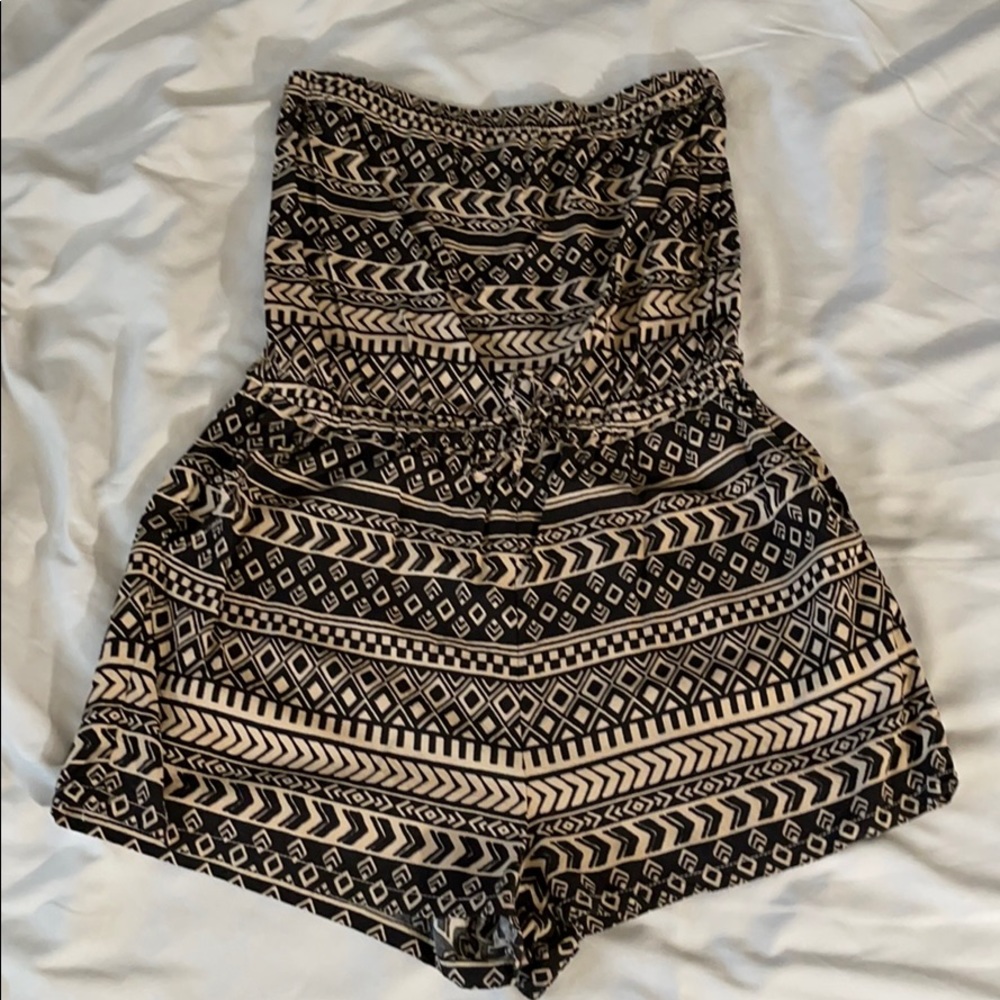 Forever 21 Strapless Romper